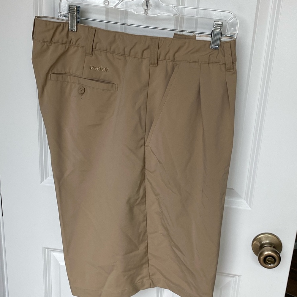 Reebok men’s golf shorts, size 44